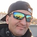Знакомства: Razvan, 44 года, București