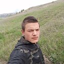 Знакомства: Денис, 18 лет, Белогорск (Крым)