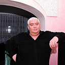 Знакомства: Валера, 57 лет, Черновцы