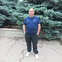 Знакомства: Альберт, 45 лет, Луганск