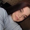 Знакомства: Аделина, 22 года, Кемерово