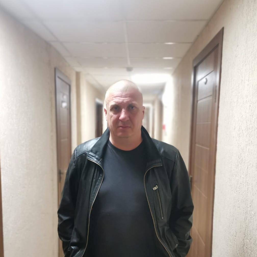 Знакомства: Василий, 41 год, Луганск