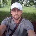 Знакомства: Илья, 32 года, Свислочь