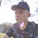 Знакомства: Дмитрий, 23 года, Ялуторовск