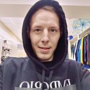 Знакомства: Виктор, 31 год, Минусинск