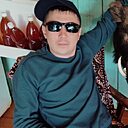 Знакомства: Илья, 33 года, Новосибирск