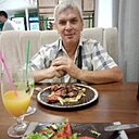 Знакомства: Анатолий, 47 лет, Новосемейкино
