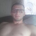 Знакомства: Антон, 29 лет, Симферополь