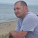 Знакомства: Артём Капранов, 32 года, Новоалтайск