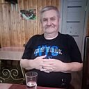 Знакомства: Валерий, 68 лет, Котлас