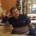 Знакомства: Виктор, 60 лет, Губкинский
