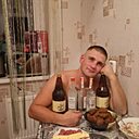 Знакомства: Рома, 35 лет, Костюковичи