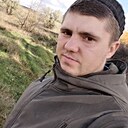 Знакомства: Михаил, 21 год, Новоаннинский