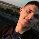 Знакомства: Андрей, 20 лет, Гуково