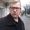 Знакомства: Кирилл, 21 год, Ленинградская