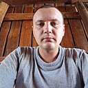 Знакомства: Александр, 31 год, Алчевск