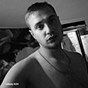 Знакомства: Дмитрий, 23 года, Брянка