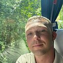 Знакомства: Олег, 34 года, Томск