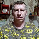 Знакомства: Максим, 42 года, Междуреченск