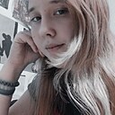 Знакомства: Алëна, 18 лет, Бердск