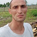 Знакомства: Максим, 35 лет, Ромны