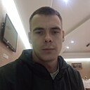 Знакомства: Александр, 29 лет, Докучаевск