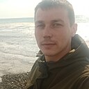 Знакомства: Александр, 27 лет, Охотск