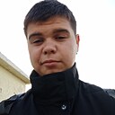Знакомства: Артём, 18 лет, Белореченск