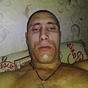 Знакомства: Русик, 33 года, Крымск