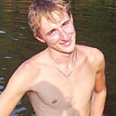 Знакомства: Максим, 26 лет, Старобельск