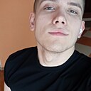Знакомства: Максим, 22 года, Ковров