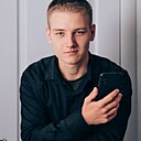 Знакомства: Дмитрий, 25 лет, Керчь