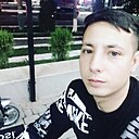 Знакомства: Олег, 28 лет, Алмалык