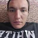 Знакомства: Максим, 25 лет, Солигорск