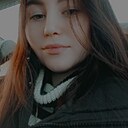 Знакомства: Алёна, 19 лет, Екатеринбург