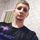 Знакомства: Илья, 31 год, Шадринск
