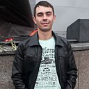 Знакомства: Андрей, 29 лет, Белово