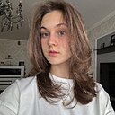 Знакомства: Алина, 18 лет, Москва