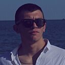Знакомства: Roman, 23 года, Новобурейский