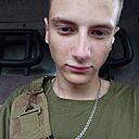 Знакомства: Димка, 19 лет, Луганск