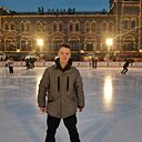Знакомства: Артём, 24 года, Москва