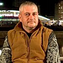 Знакомства: Михаил, 40 лет, Новокуйбышевск