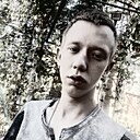 Знакомства: Андрей, 18 лет, Солнечнодольск
