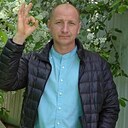 Знакомства: Евгений, 46 лет, Артем