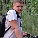 Знакомства: Максим, 18 лет, Шадринск