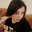 Знакомства: Yuliia, 28 лет, Хемниц