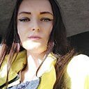 Знакомства: Елена, 25 лет, Лозовая