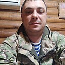 Знакомства: Олег, 35 лет, Луганск