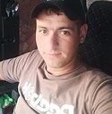 Знакомства: Евгений, 28 лет, Красноуфимск