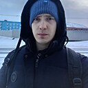 Знакомства: Максим, 22 года, Норильск
